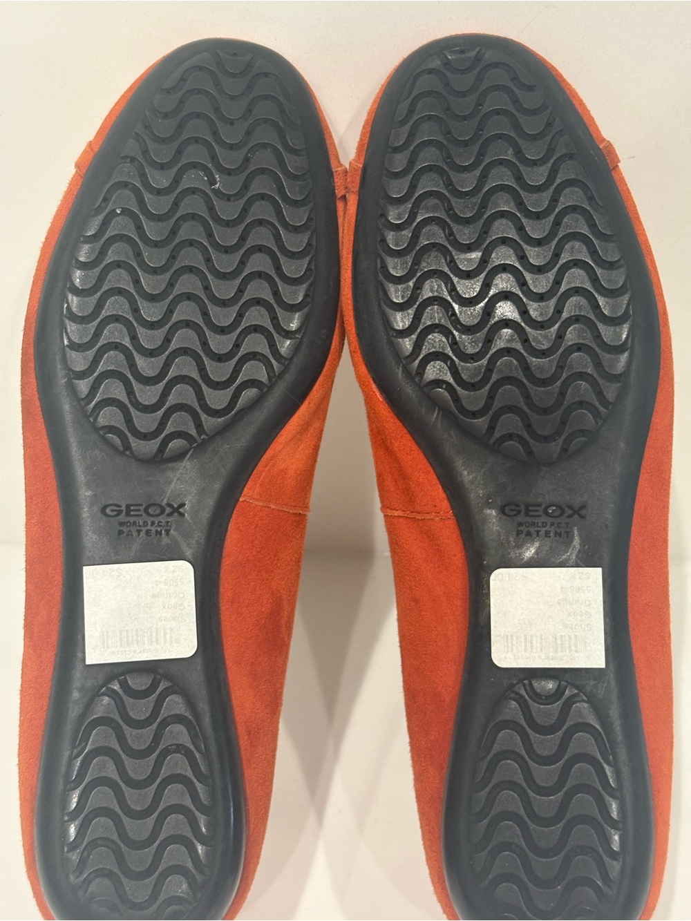 GEOX Women's Orange Suede Ballet Flats with Gold Accent Size 8 - Picture 6 of 6